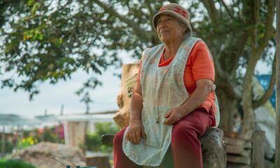woman, elderly, grandma, peasant, old, mother, portrait