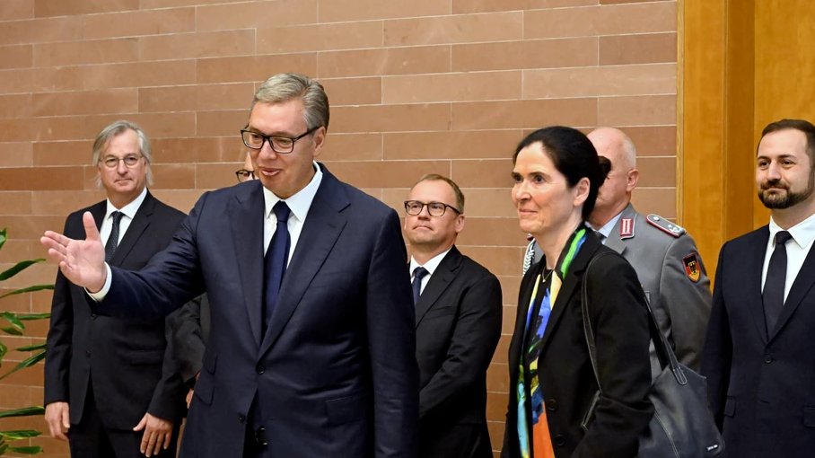 Aleksandar Vučić primio akreditivna pisma nove ambasadorke Nemačke u Beogradu – akreditivna pisma Nemačke ambasadorke