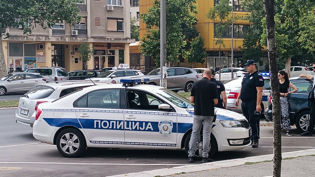 Kamion udario radnika kod Vranjske Banje: Nezgoda tokom isključenja sa auto-puta – nezgoda na radu kod Vranjske Banje
