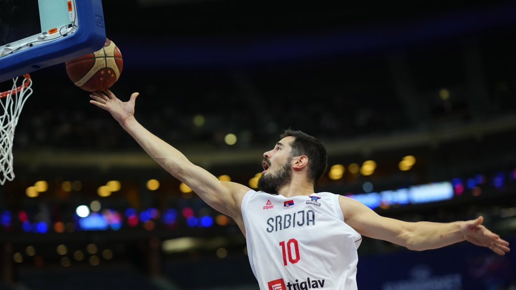 Nikola Kalinić završava karijeru i postaje pomoćni trener Crvene zvezde