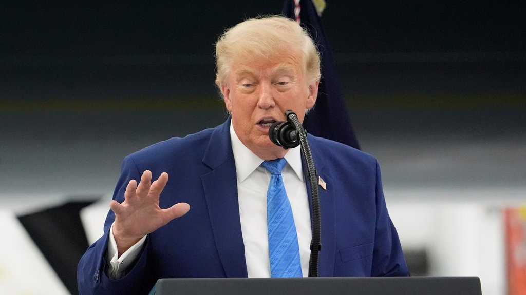 Donald Tramp negira pregovore sa Iranom i ističe otvorenost Ormuskog moreuza – pregovori sa Iranom