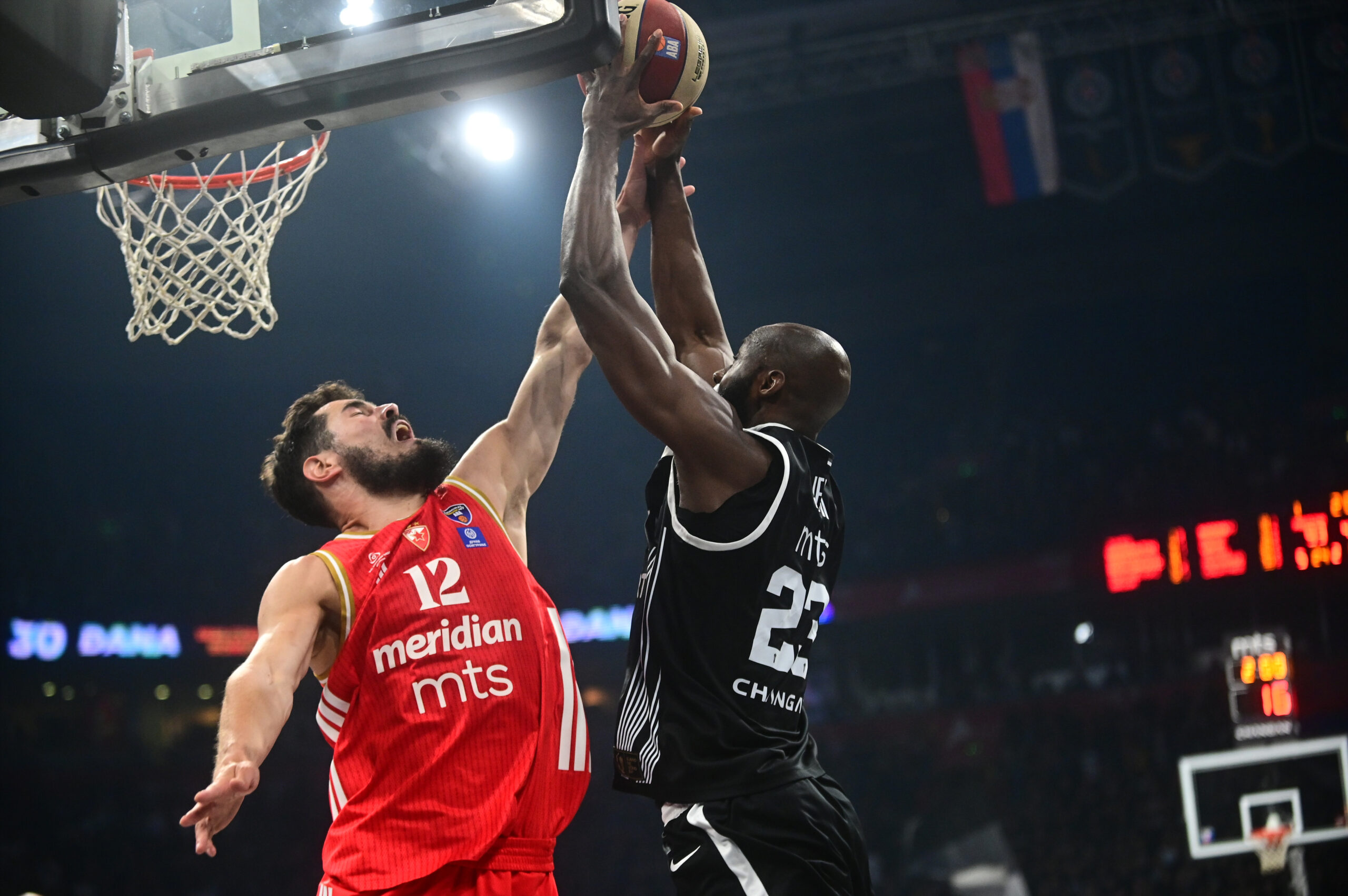 Nikola Kalinić završio karijeru i ostaje u Crvenoj zvezdi kao trener – Nikola Kalinić Crvena zvezda trener