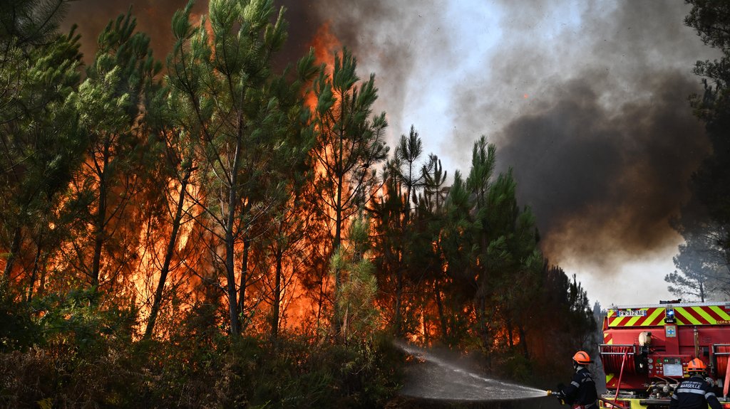 Požar u Smederevu: Jedan život izgubljen, drugi pokušao da pomogne