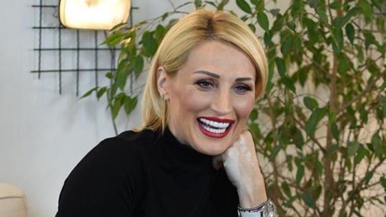 VELIKI PREOKRET U ŽIVOTU KSENIJE MIJATOVIĆ: Pevačica otkrila zbog čega je napustila estradu i preselila se u Ameriku (FOTO) – Ksenija Mijatović Amerika