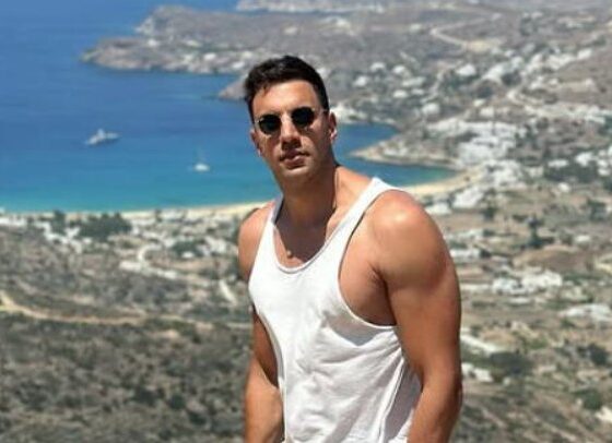 VLADA VUKSANOVIĆ OPET U CENTRU PAŽNJE: Bivši maneken pokazao izvajano telo na Instagramu (FOTO)