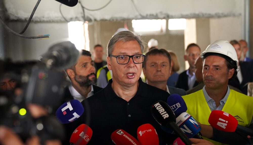 Vučić najavio dolazak najsavremenijih lekova protiv kancera u oktobru – najnoviji lekovi protiv kancera