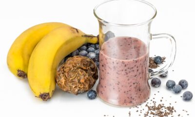Brzi smuti sa bananom, borovnicama i čija semenkama za energičan početak dana