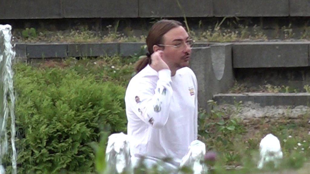 DETINJSTVO OBELEŽENO TEŠKOM PORODIČNOM PRIČOM: Milan Stanković otvoreno o tragediji koja ga je pratila od malih nogu (FOTO) – teško detinjstvo Milana Stankovića