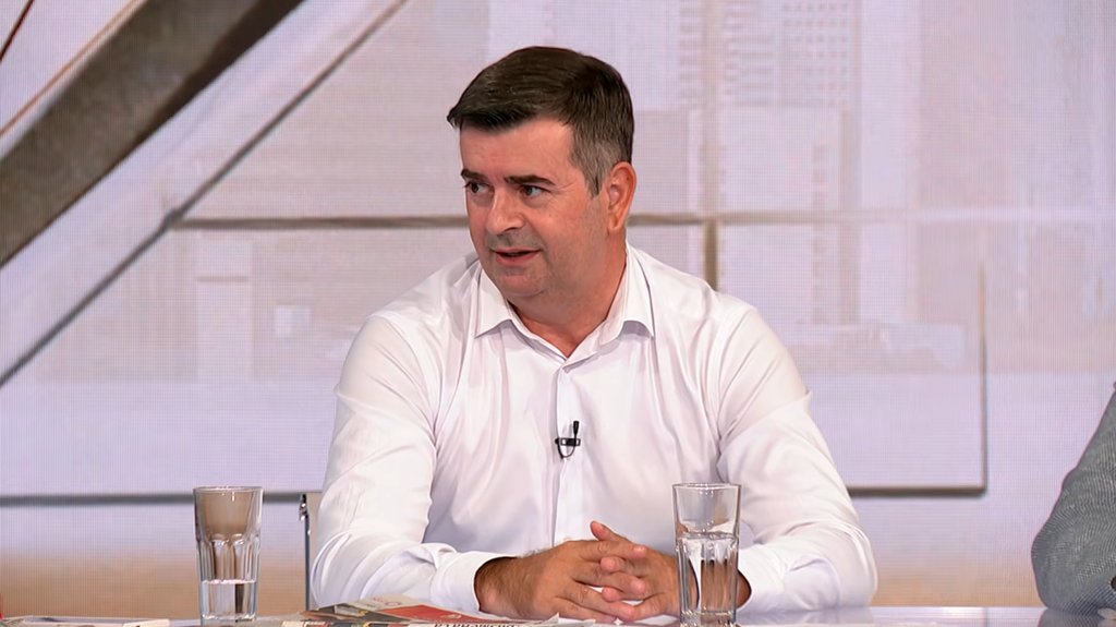 Dr Đerlek dao krv: Apel građanima da tokom leta podrže dobrovoljno davalaštvo – dobrovoljno davalaštvo krvi