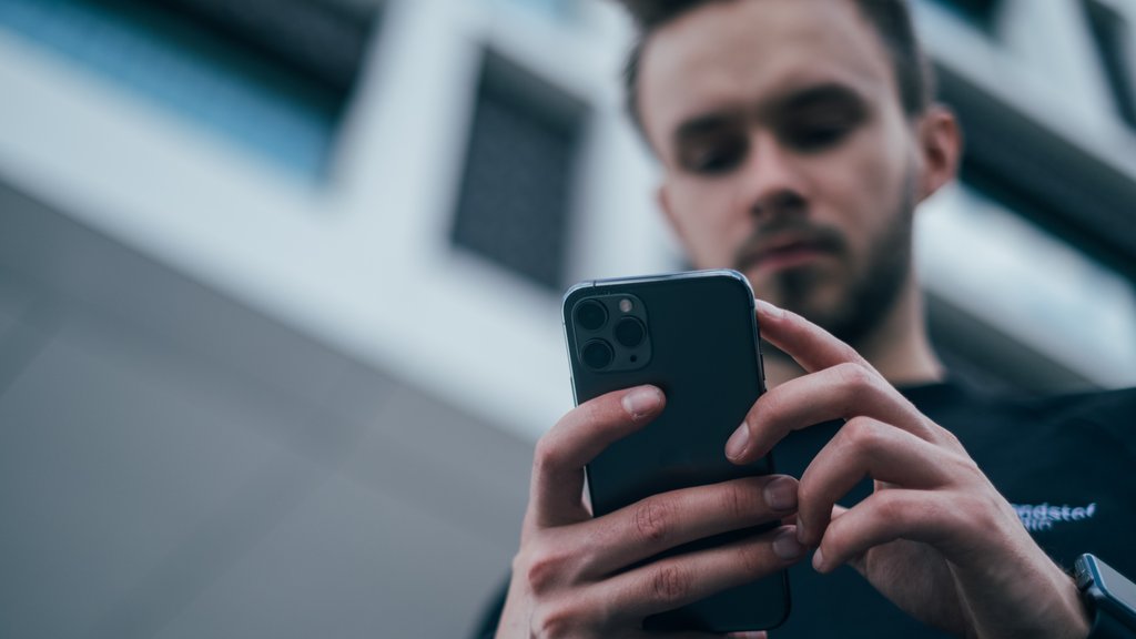 Nova prevara telefonom u Srbiji: Evo šta traže i kako da reagujete – napad telefonom u Srbiji