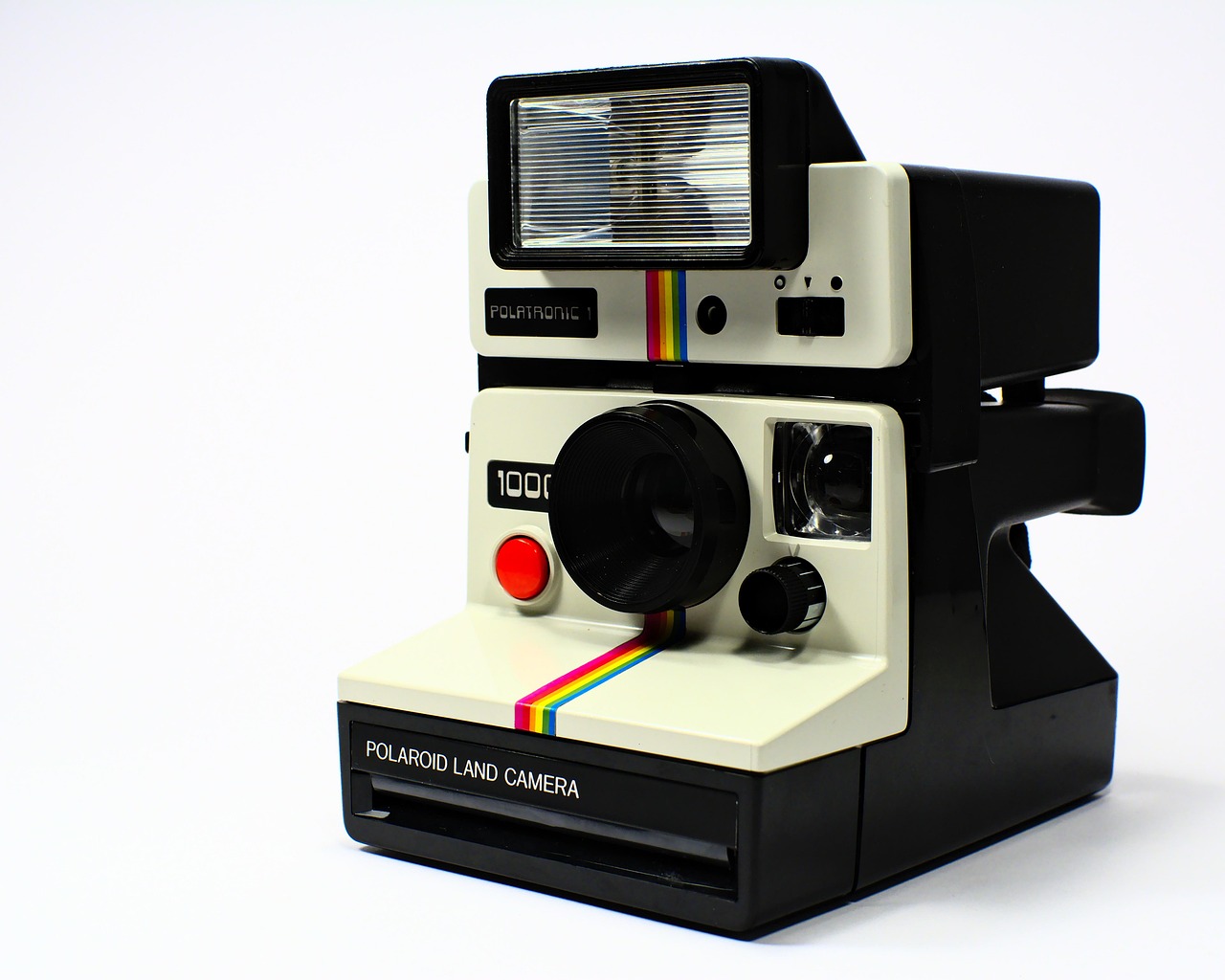Pokémon i Polaroid udružuju snage u lansiranju tri nove kamere sa prepoznatljivim dizajnom – saradnja Pokémon i Polaroid