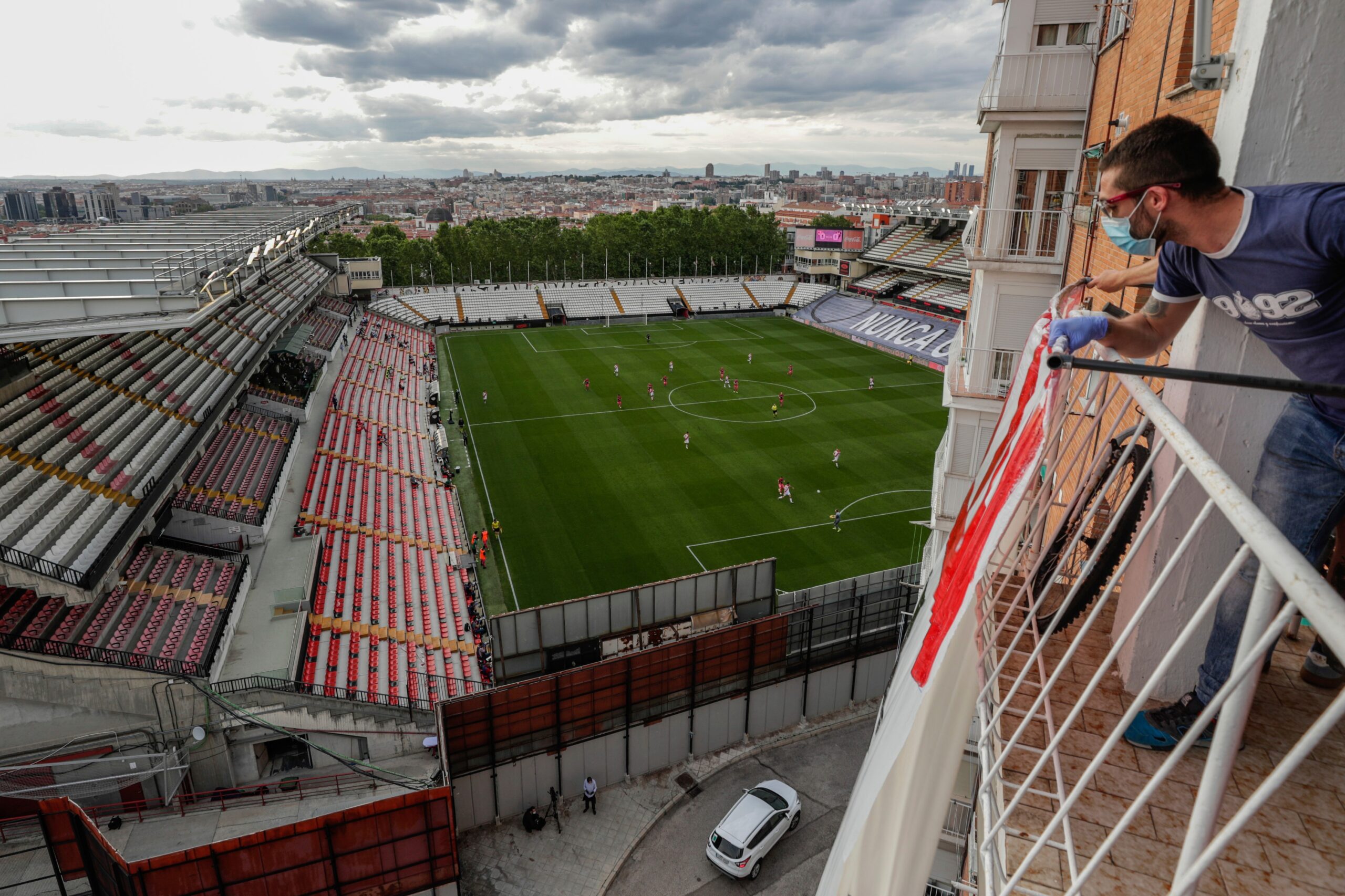Rajo Valjekano traži odlaganje meča sa Alavesom: Drama zbog stadiona uoči drugog kola – Rajo Valjekano Alaves meč