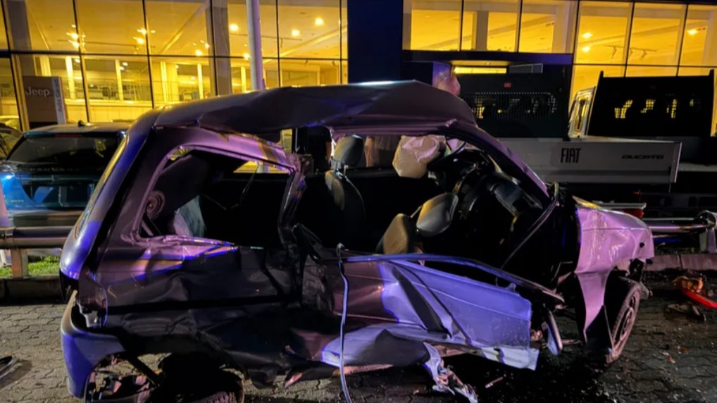 Teška nesreća u Mladenovcu: Vozač audija stradao, osam povređenih