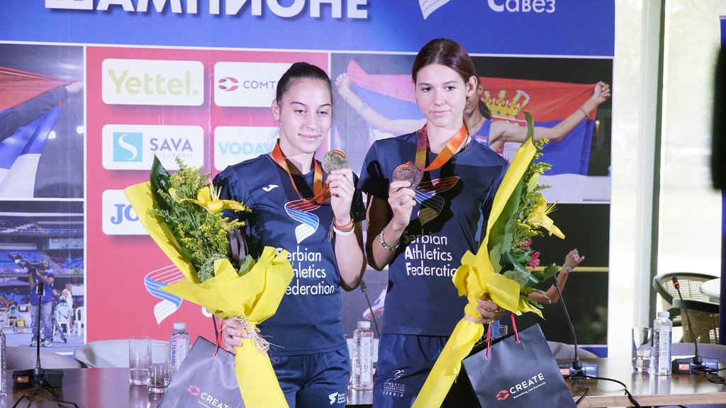 Angelina Topić i Adriana Vilagoš nastupaju na ultimativnom prvenstvu sveta u Budimpešti – ultimativno prvenstvo sveta