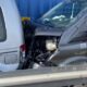Automobil probio bankinu na auto-putu Miloš Veliki: Vozilo završilo u njivi – nezgoda na auto-putu Miloš Veliki