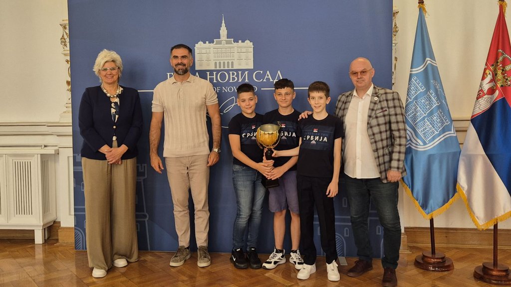 Gradonačelnik Novog Sada Žarko Mićin ugostio osvajače bronzane medalje na Evropskom prvenstvu u šahu – bronza na Evropskom prvenstvu u šahu