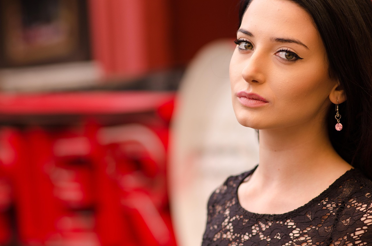 Jovana Stojiljković zablistala na crvenom tepihu u Sarajevu – Jovana Stojiljković crveni tepih