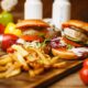 Letnji burger koji osvežava: Brz i lagan obrok za svaki dan