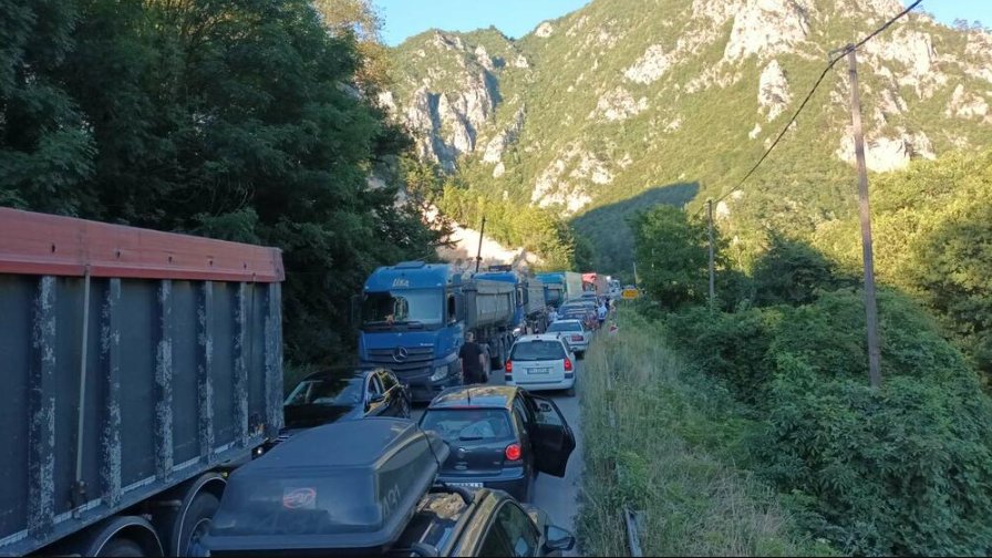 Na Gostunu zadržavanje oko 15 minuta: Kakvo je stanje na granicama i putevima danas – zadržavanje na Gostunu