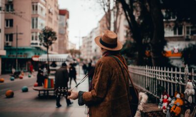 Tapiserija jakne donose umetnički šik u jesenju sezonu – tapiserija jakne moda