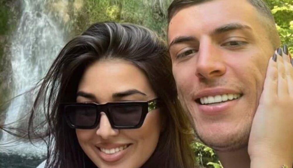 IZNENADNI ZAOKRET U ŽIVOTU JOVANE ĐORĐIĆ: Sve zajedničke fotografije sa suprugom Nikolom Dišićem nestale sa Instagrama (FOTO) – Jovana Đorđić Instagram