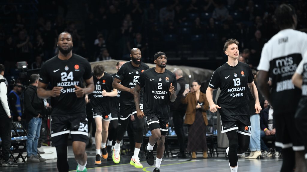 Partizan imenovao centralne tribine po Draženu Dalipagiću i Dušku Vujoševiću