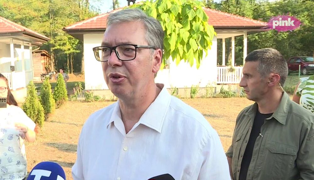 Predsednik Vučić najavio ulaganja u vodosnabdevanje Lebana i razvoj privatnog sektora – vodosnabdevanje za Lebane
