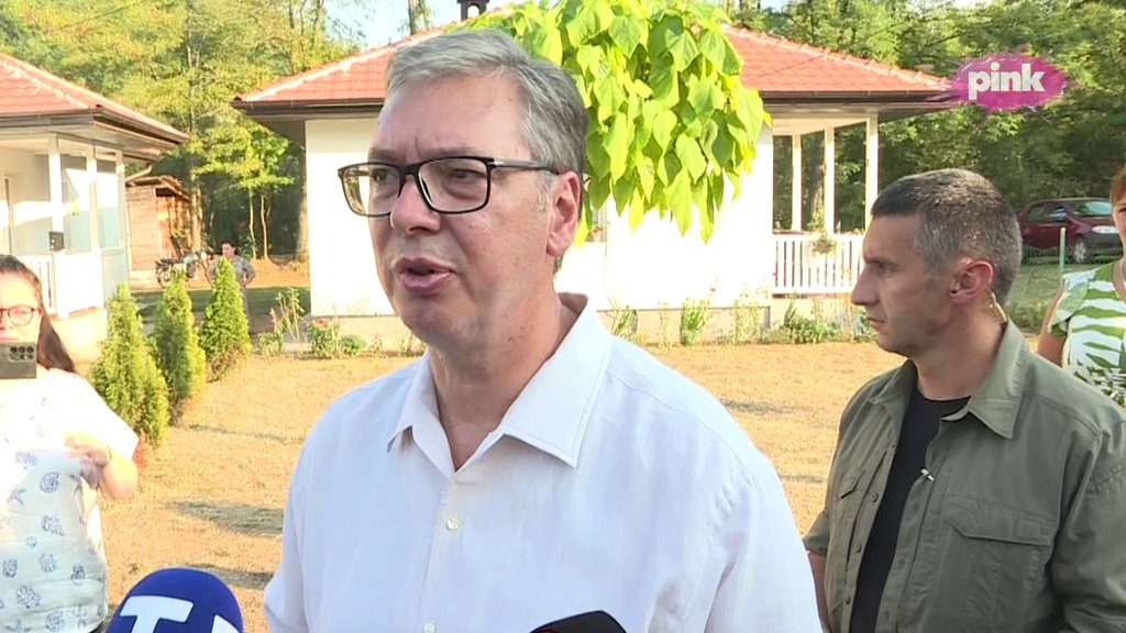 Predsednik Vučić najavio ulaganja u vodosnabdevanje Lebana i razvoj privatnog sektora – vodosnabdevanje za Lebane