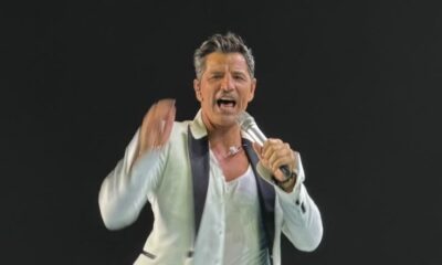 ENERGIJA NA UŠĆU KAKVU RETKO VIĐAMO: Sakis Rouvas priredio beogradskoj publici spektakl na Dragi Bravo festivalu (FOTO) – Sakis Rouvas u Beogradu