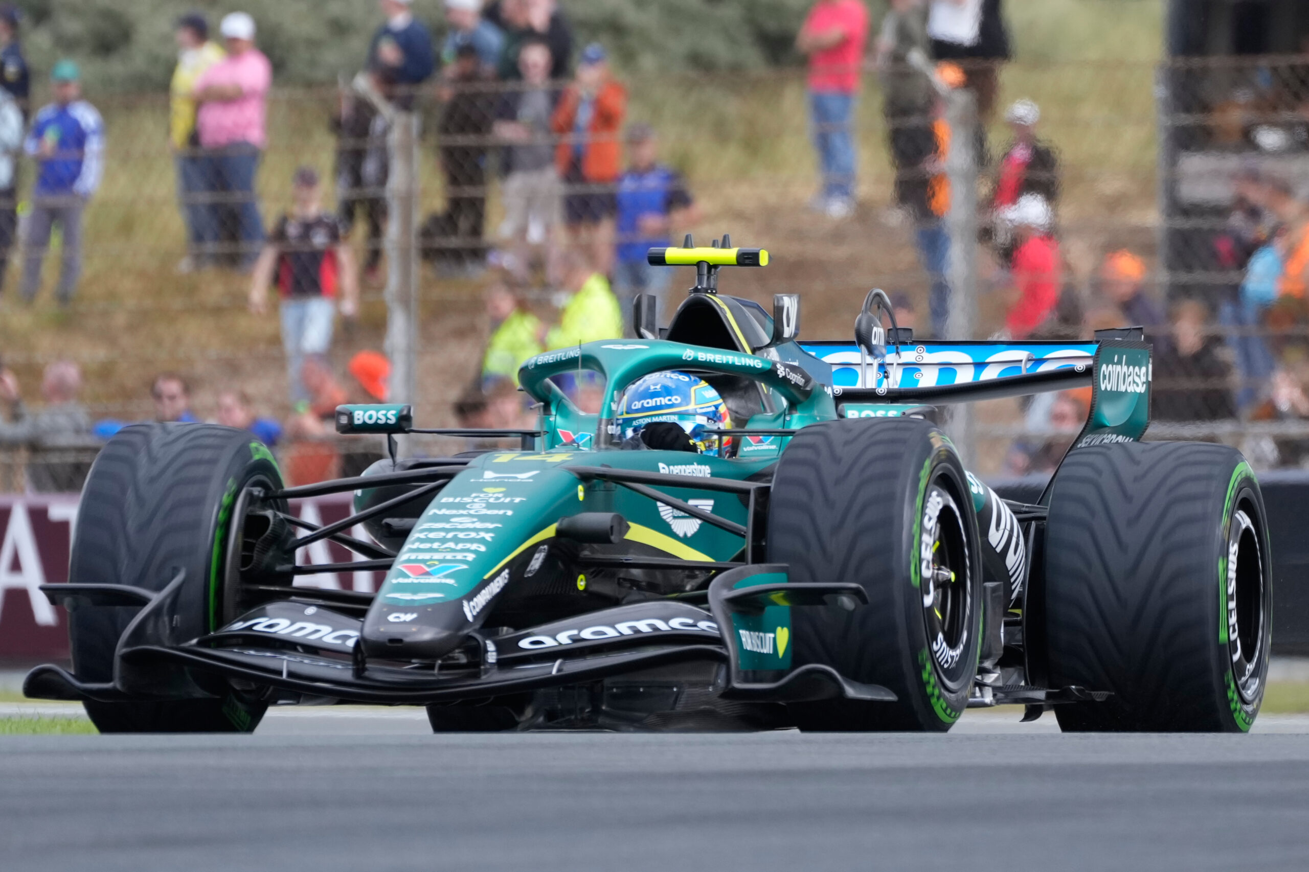 Fernando Alonso: Potrebno je pronaći najbolju konfiguraciju za napredak Aston Martina