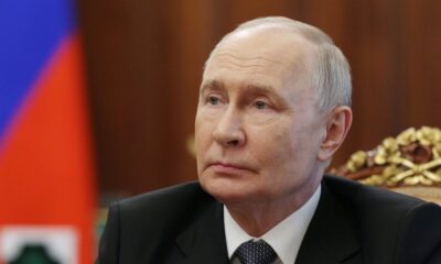 Ruski predsednik Putin prikazan u potpunoj izolaciji tokom javnog nastupa u Kremlju – Putinova izolacija u Kremlju
