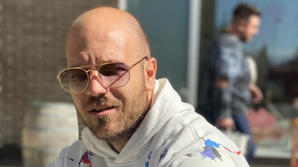 PRIČA KOJA JE ZAINTRIGIRALA JAVNOST: Bane Janković prvi put javno pokazao suprugu Mariju (FOTO) – Bane Janković supruga