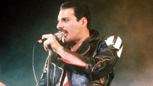 RAZOTKRIVENA PRIČA O LEGENDARNIM INSTRUMENTIMA: Klavir i mikrofon Fredija Merkjurija uskoro na aukciji u Londonu (FOTO)