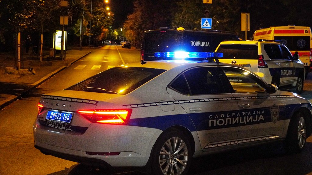 Teška tuča u centru Prokuplja: Krvavi obračun zbog devojke – napad u Prokuplju