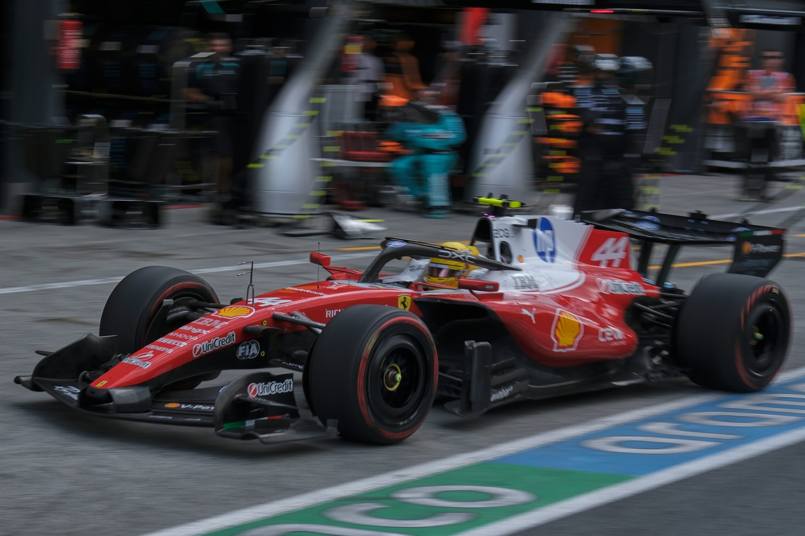 Luis Hamilton otvoreno o problemima u Ferrariju: Naređenja se ne sprovode odmah – Luis Hamilton Ferrari GP Holandije
