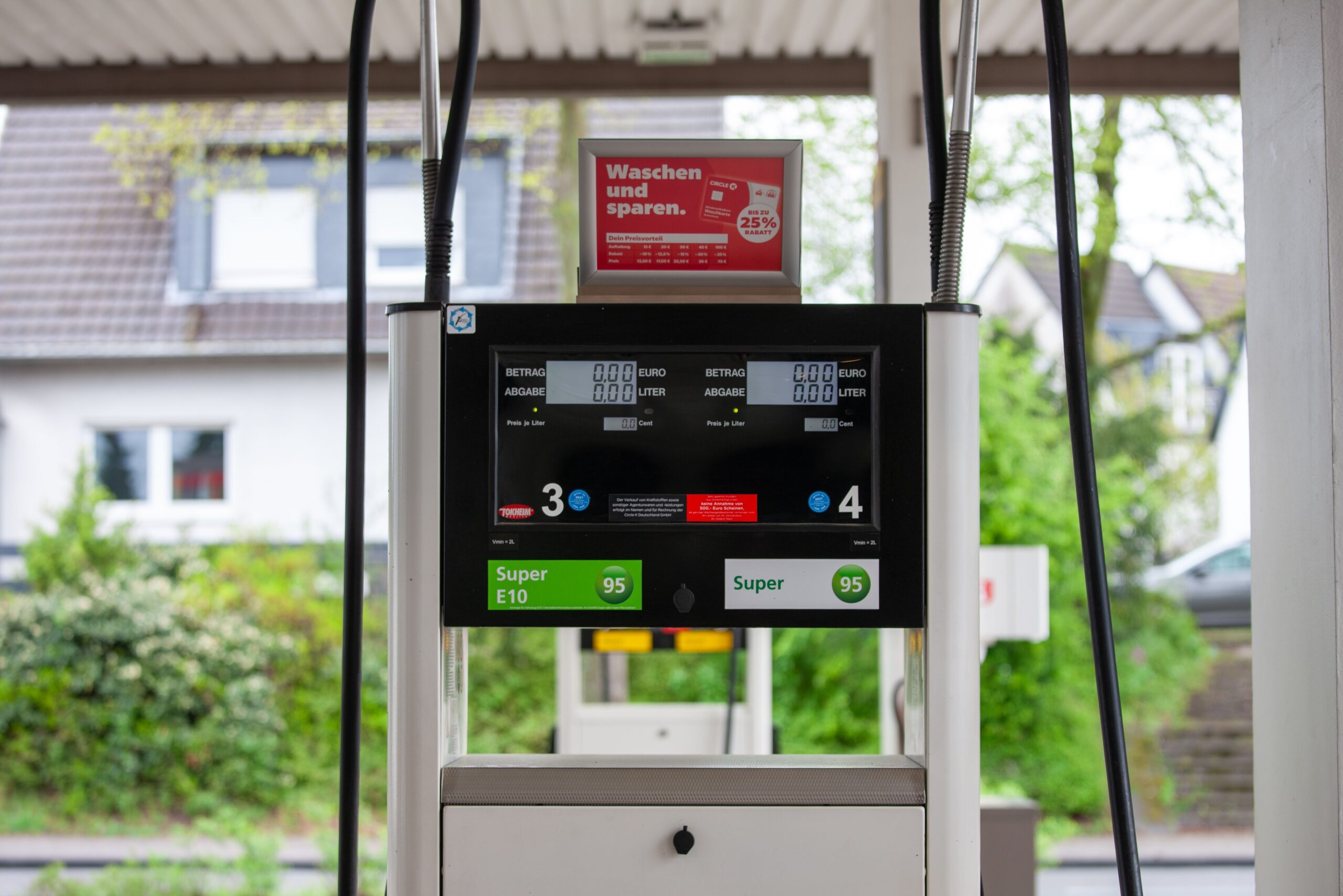 Lukoil Srbija prodaje četiri benzinske stanice, cene od 4.000 do 135.000 evra – prodaja benzinskih stanica