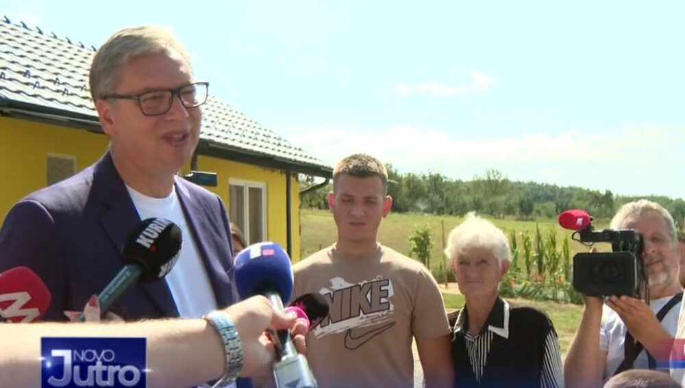 Predsednik Srbije najavio izgradnju nove škole i rekonstrukciju puta u Deževi – izgradnja škole u Deževi