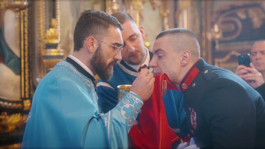 Pričešće i uzimanje leka: Šta vernici treba da znaju prema crkvenim pravilima