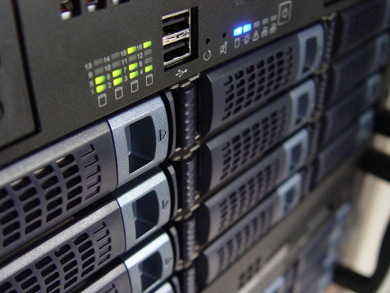 Tajvan podigao optužnice protiv zaposlenih NVIDIA zbog izvoza zabranjenih AI servera u Kinu – zabranjeni AI serveri