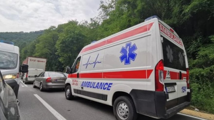 Devojčica povređena u Kraljevu izgubila bitku: Tragedija nakon nesreće – nesreća u Kraljevu