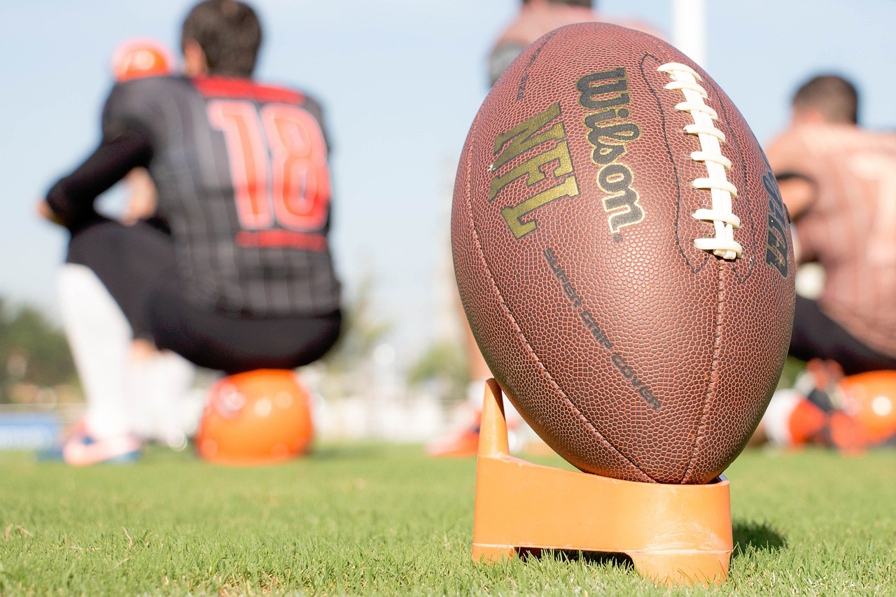 Poznata kompanija predstavila kolekciju sa motivima NFL timova i junaka – kolekcija sa motivima NFL timova