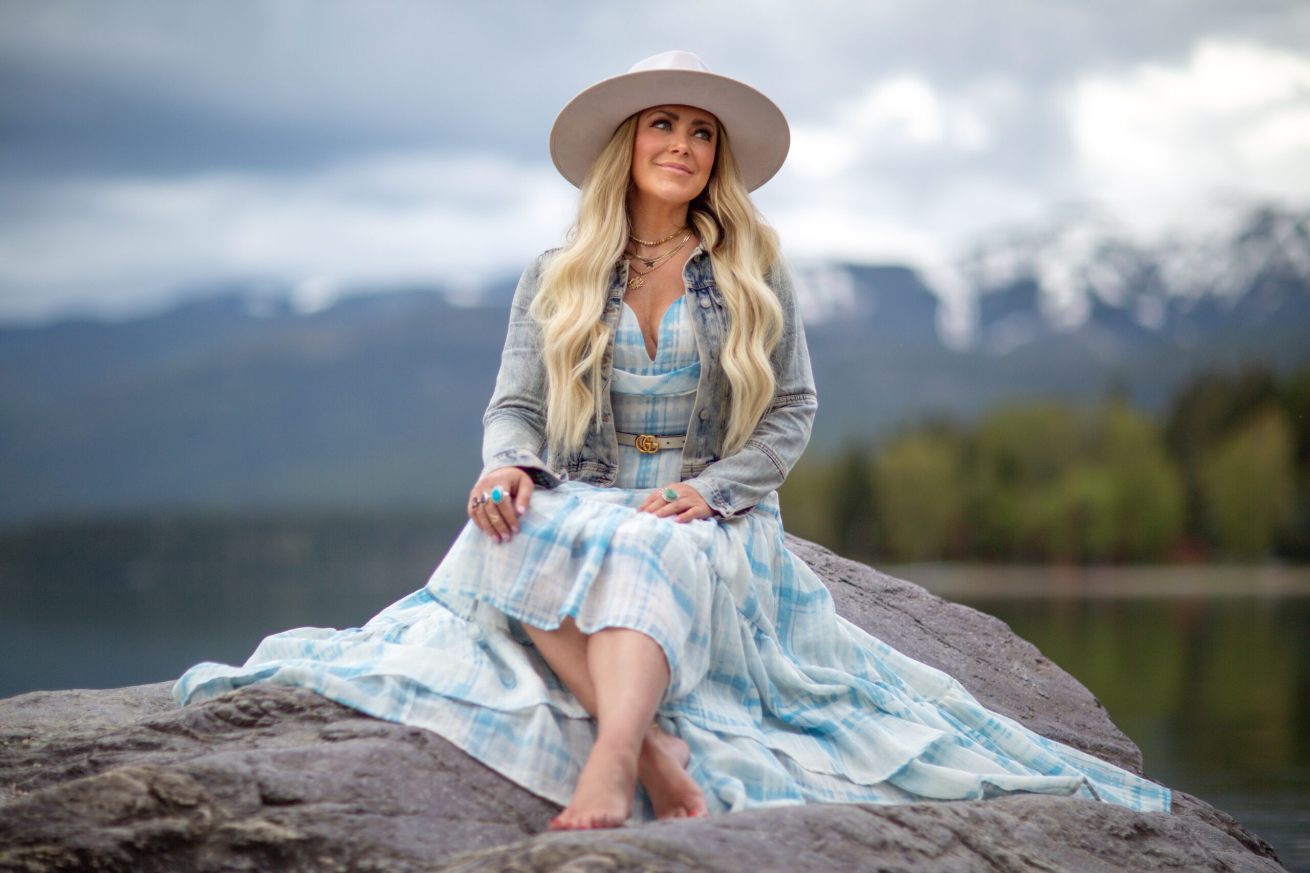 Carly Pearce o susretu sa Dolly Parton: Nezaboravni trenuci u Dollywoodu (VIDEO) – Carly Pearce Dolly Parton