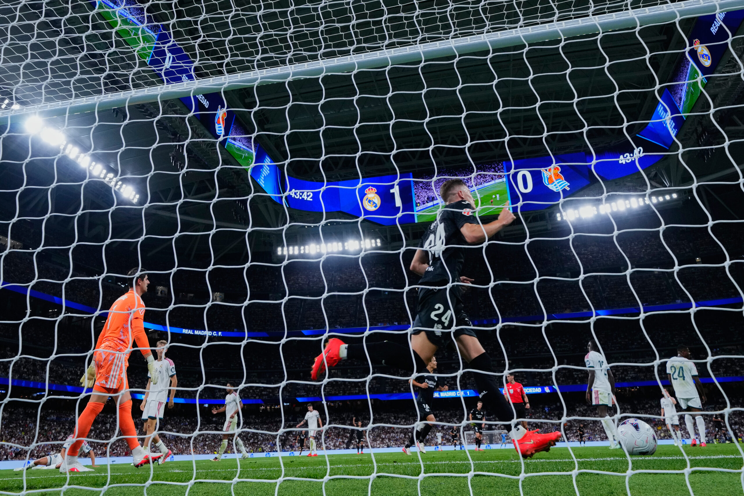 Luka Sucic briljira na startu sezone: Gol u Madridu nagoveštava novu ulogu – napad u Madridu
