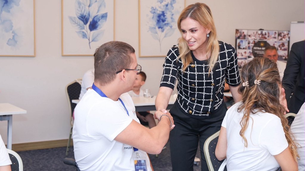Ministarka u Vrdniku: Inkluzija mladih sa invaliditetom i novi program zapošljavanja – letnja škola za mlade sa invaliditetom