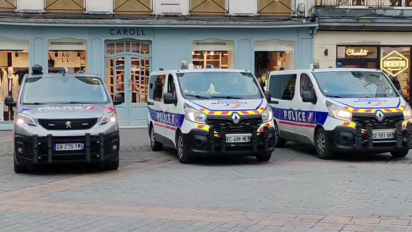 Automobil pokosio pešake u Kanu, dve osobe poginule, deset povređeno – napad automobilom u Kanu