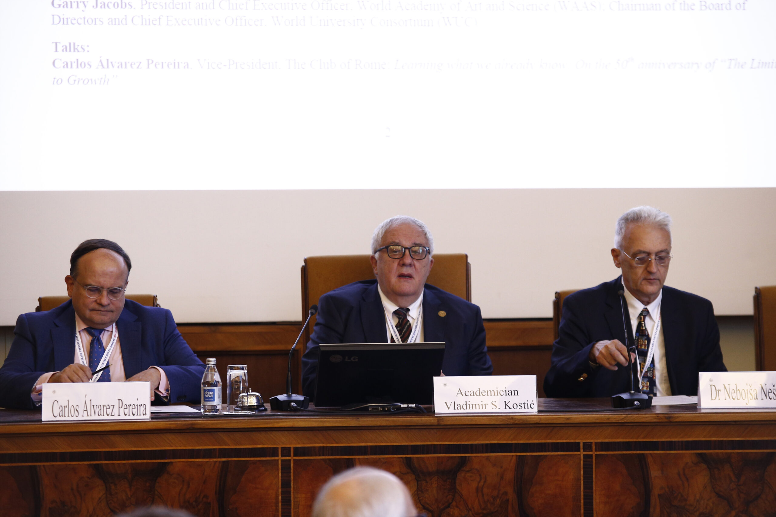 Carlos Álvarez i Levante: Neizvesnost na kraju prelaznog roka