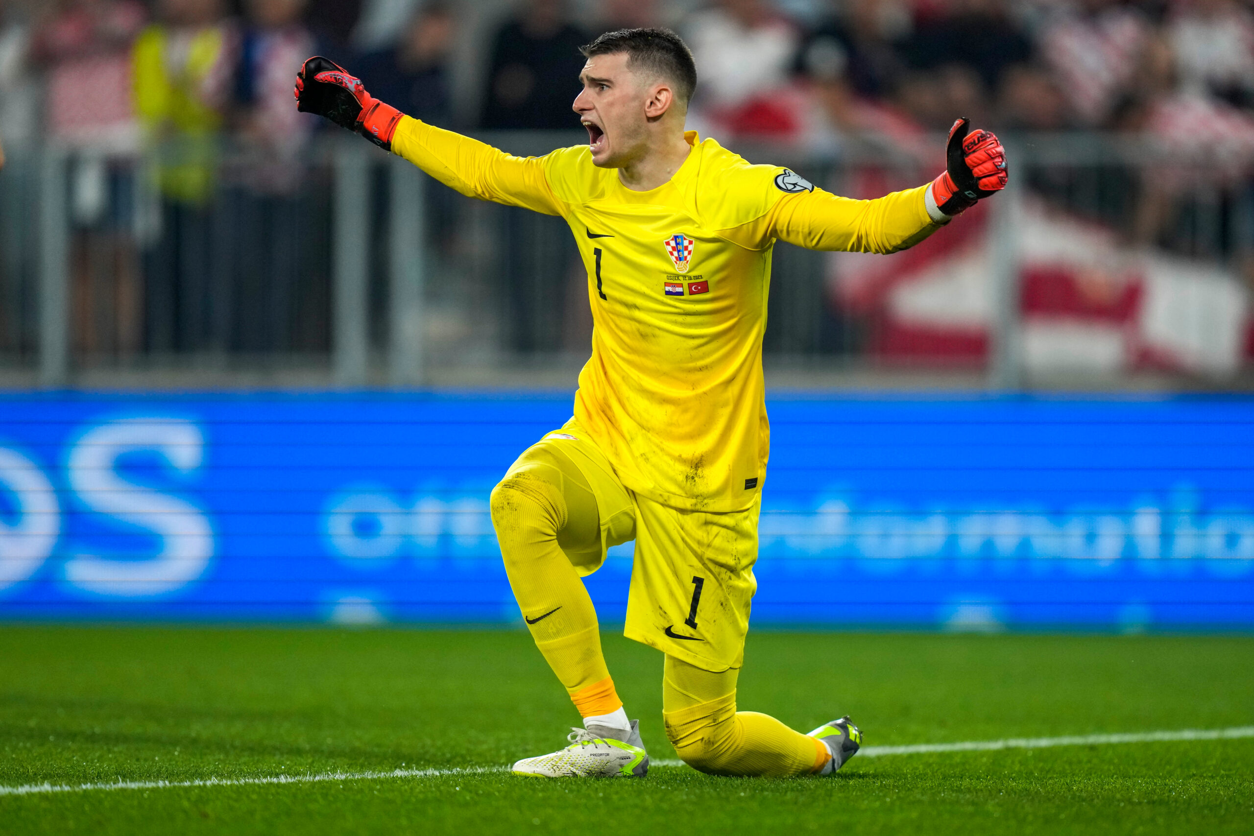 Dominik Livaković pojačao Barselonu: Istorijski transfer za hrvatskog golmana