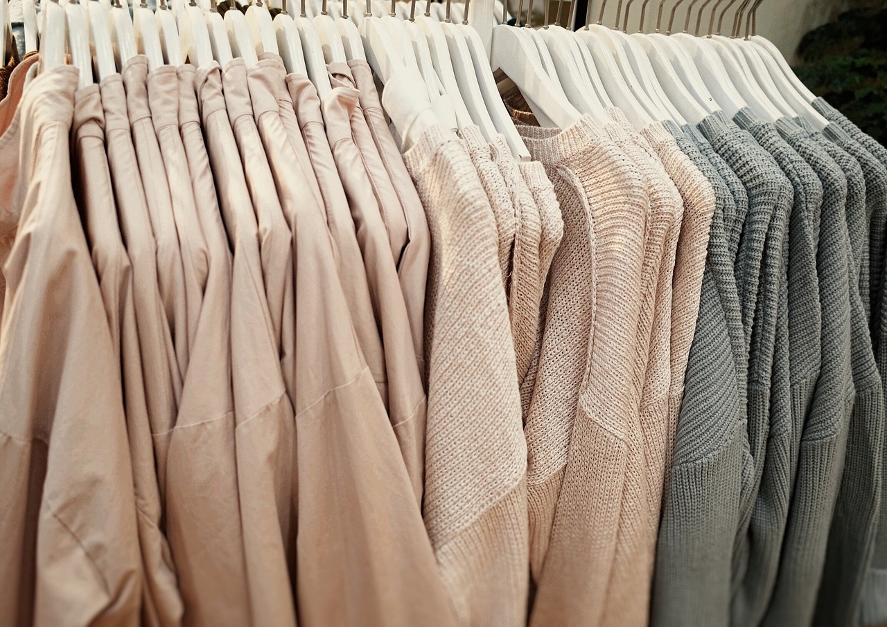 Sedam džempera koji osvežavaju jesenji stil iz vaše garderobe – džemper jesen stil
