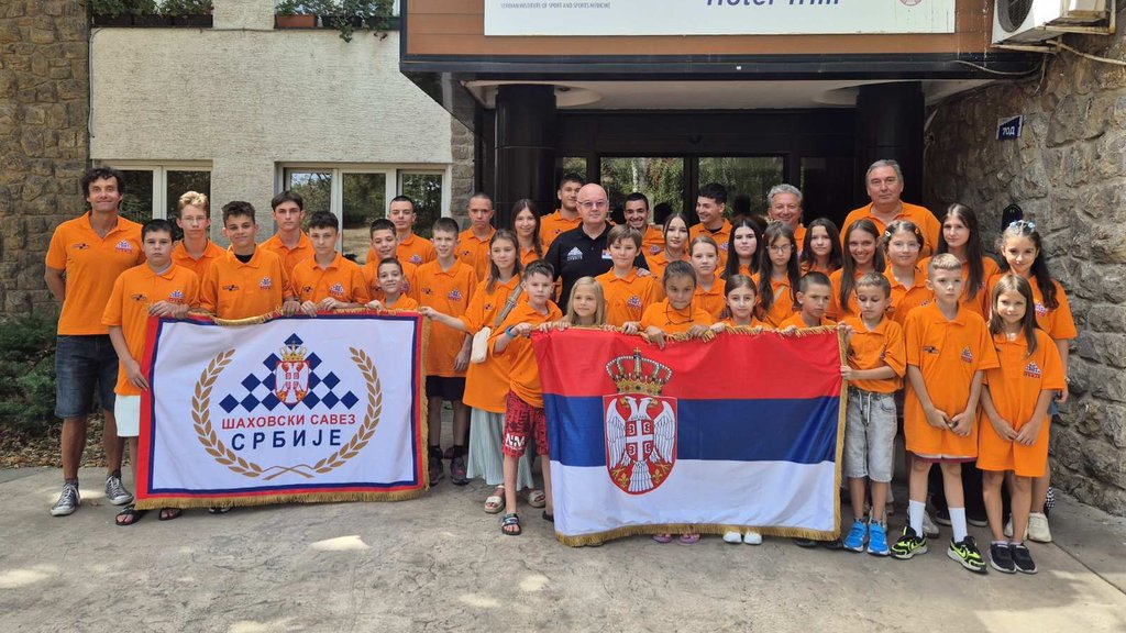 Andrija Jorgić posetio Kamp šampiona Šahovskog saveza Srbije na Košutnjaku