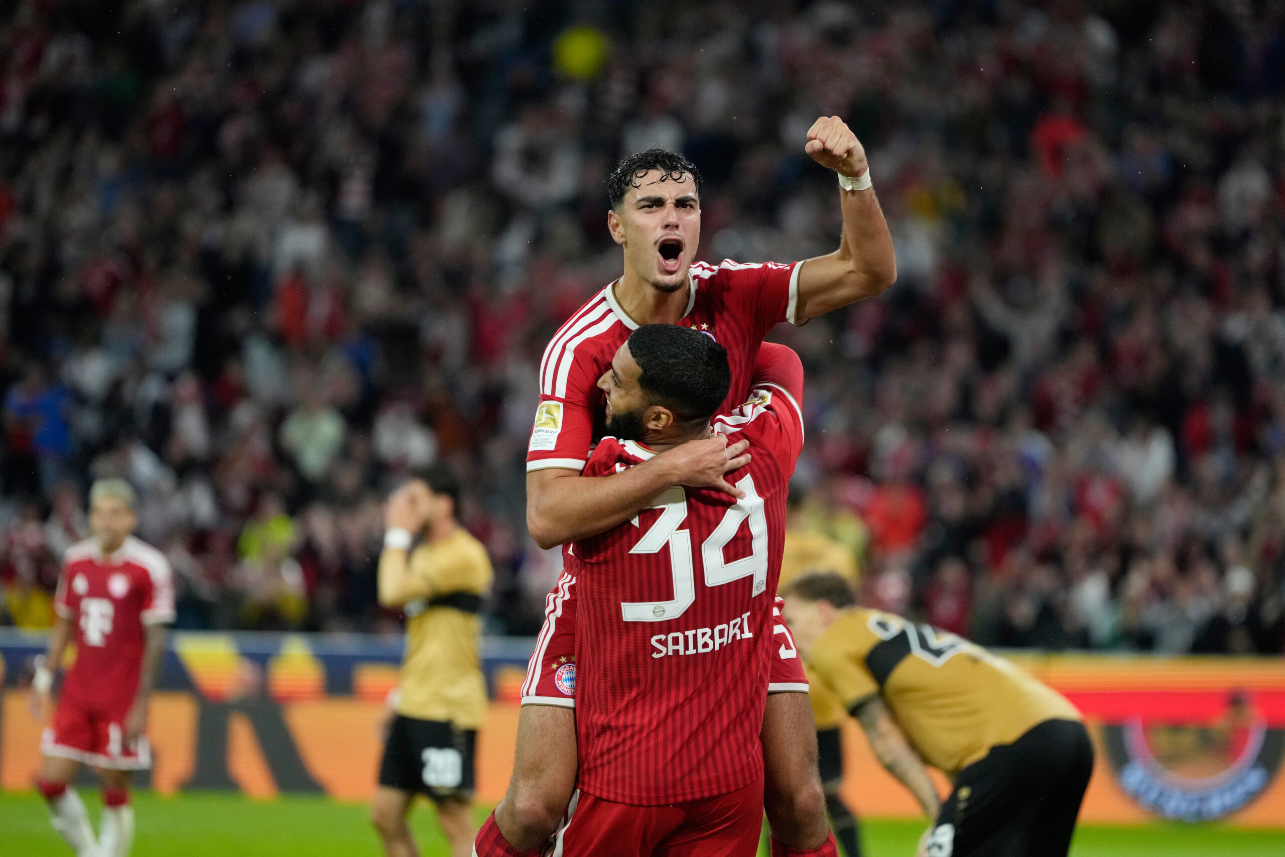 Bajern Minhen deklasirao Štutgart 5:1: Aleksandar Pavlović među strelcima u dominantnom startu